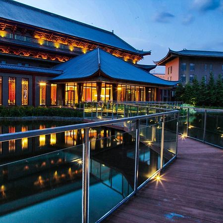Cloud Luo Ping Hotel Luoping Bagian luar foto