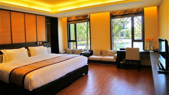 Cloud Luo Ping Hotel Luoping Bagian luar foto
